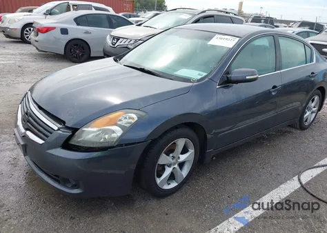 2007 Nissan Altima 3.5 Se from USA, damaged, VIN 1N4BL21E17C135136